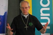 Archbishop Justin Welby, sporting a Green Anglicans tee-shirt, addresses young Anglicans from Central Africa and Southern Africa at an environment conference ahead of the ACC meeting in Lusaka (Photo Credit: Gavin Drake / ACNS)