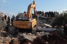 Clearing rubble in Syria earthquake