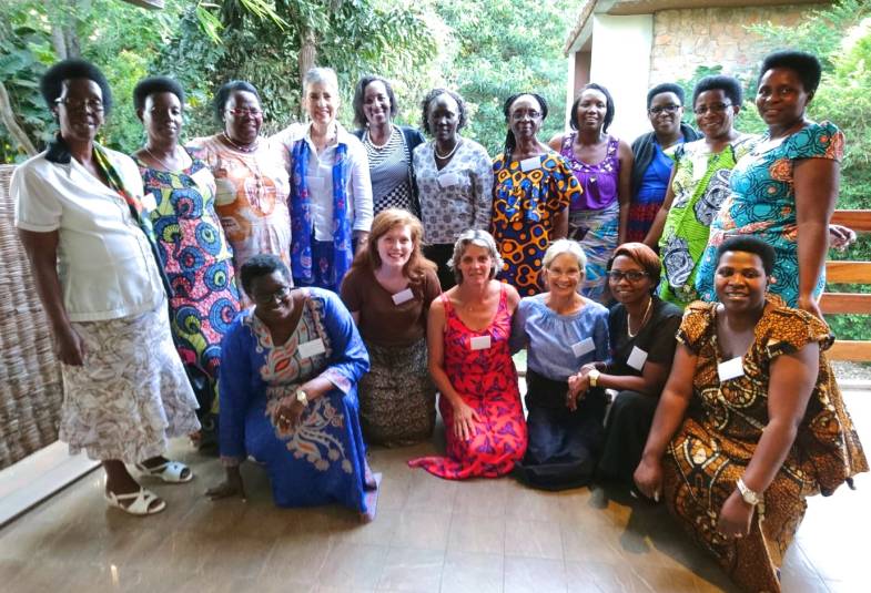 Caroline Welby leads a retreat for clergy wives in Burundi 
