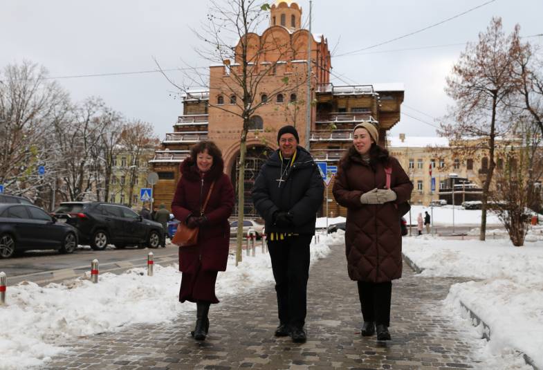 The Archbishop of Canterbury tours the centre of Kyiv with members of the local Anglican community