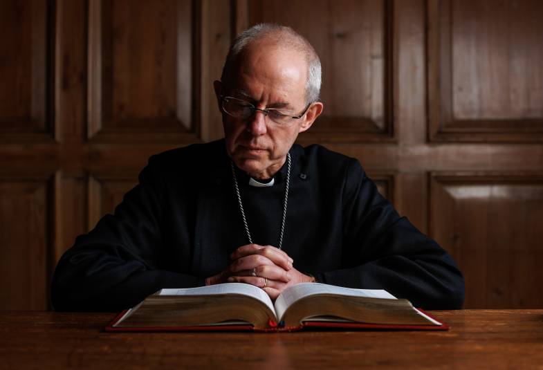 Archbishop Justin and the Coronation Bible