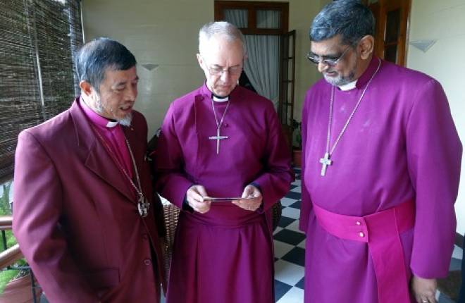 The Archbishop of Canterbury Justin Welby speaking to Anglican clergy in Mauritius.
